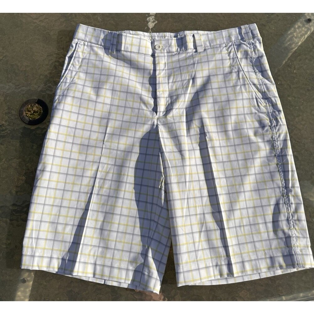Nike Dri-FIT Performance Golf Shorts Yellow and Gray Striped Size 36 (8076)